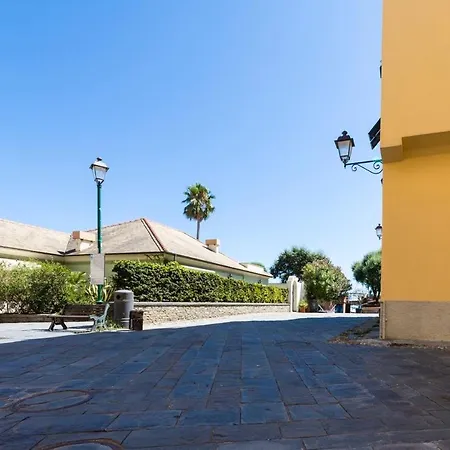 Casa Nel Borgo, 20 Metri Dal Mare Appartamento *